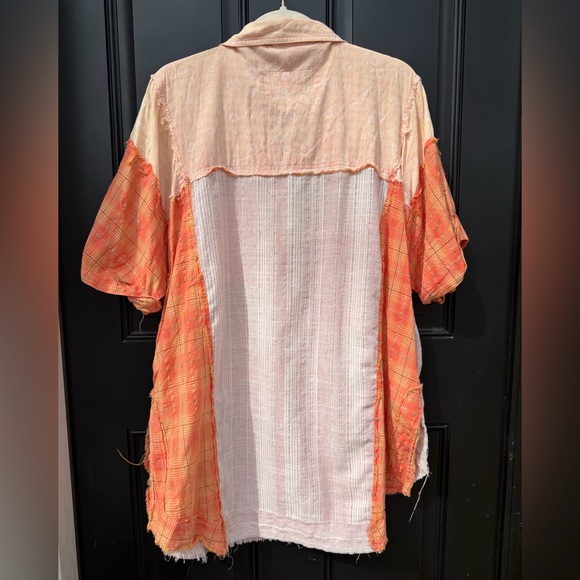 Patchwork Short-Sleeve Button-Up Shirt in Peach & Orange Oversized Tunic - Picture 2 of 2